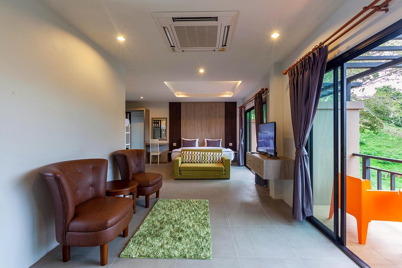 Phi Phi Top View Resort Bagian luar foto