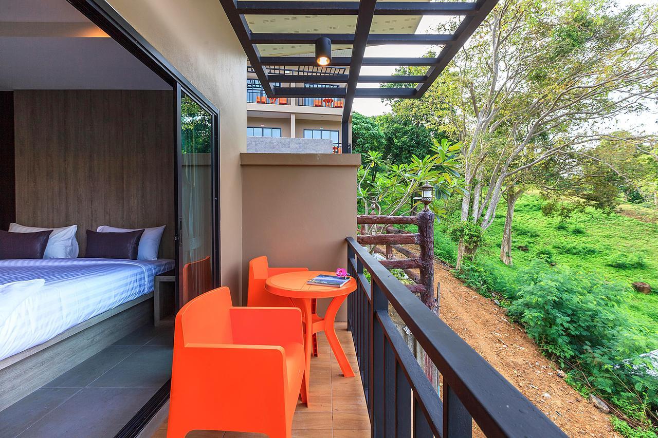 Phi Phi Top View Resort Bagian luar foto