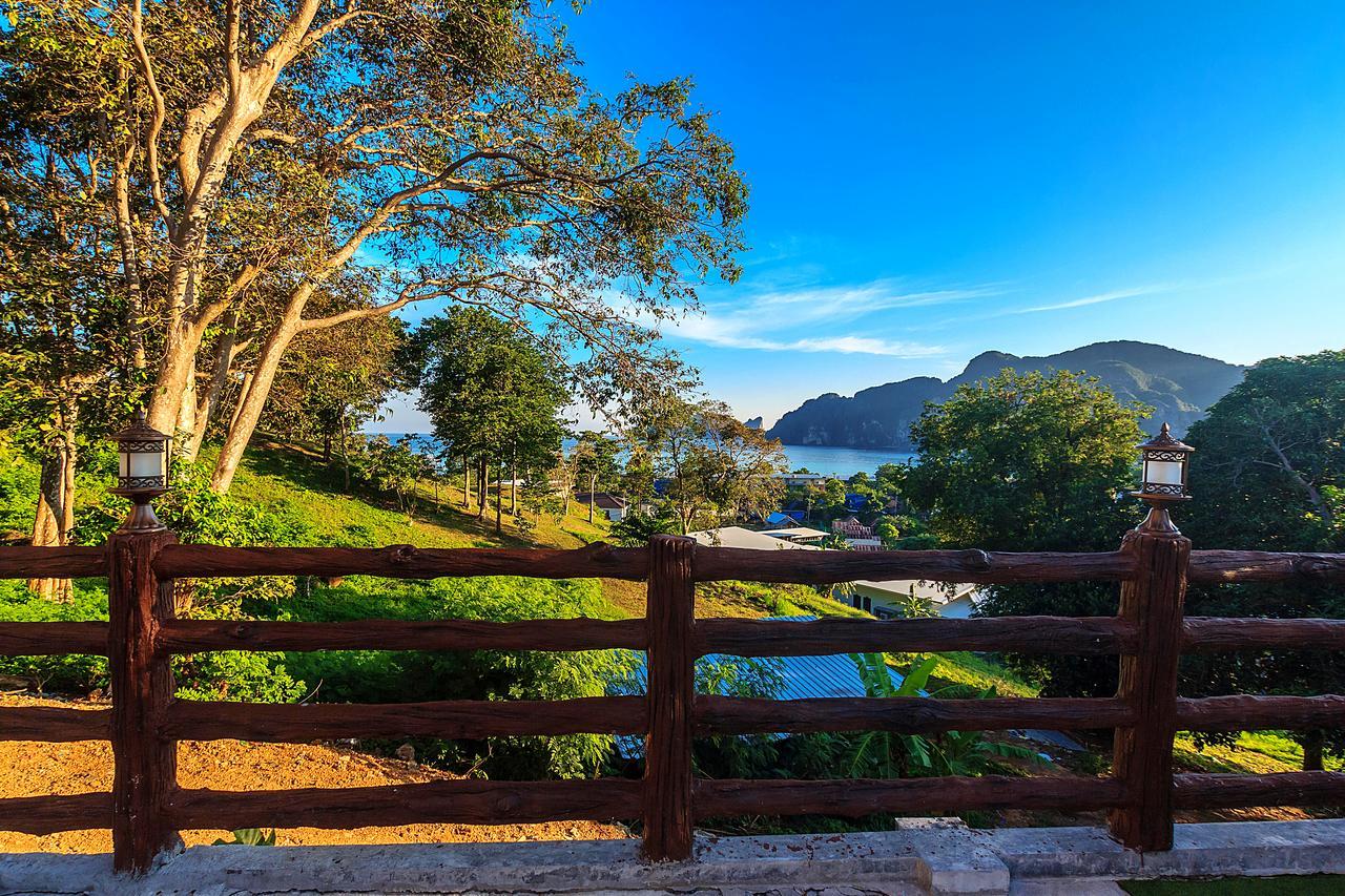 Phi Phi Top View Resort Bagian luar foto