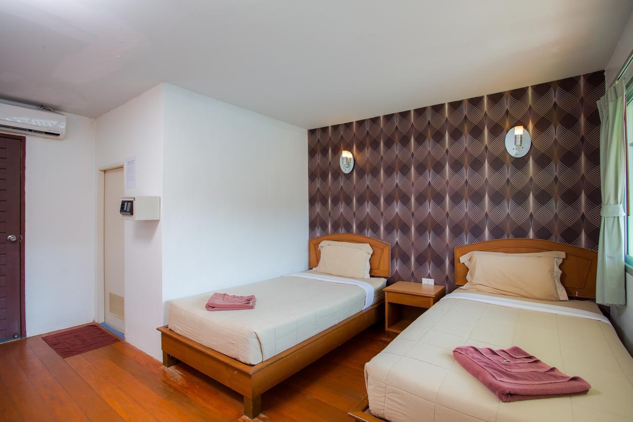 Phi Phi Top View Resort Bagian luar foto