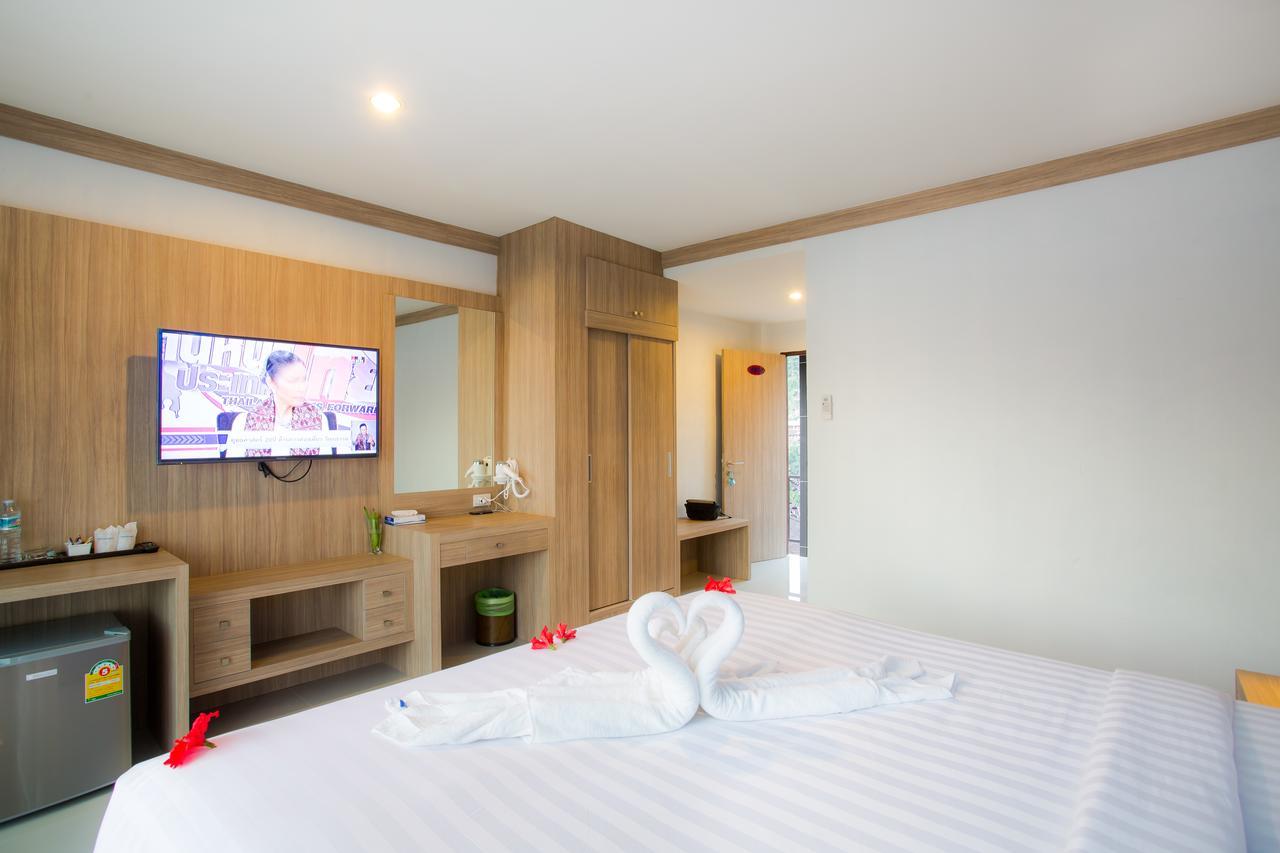 Phi Phi Top View Resort Bagian luar foto
